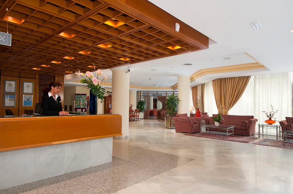 Hipotels Bahia Grande Кала Миллор Испания